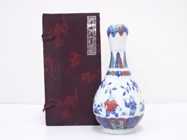 景徳鎮製　五彩人物文花瓶